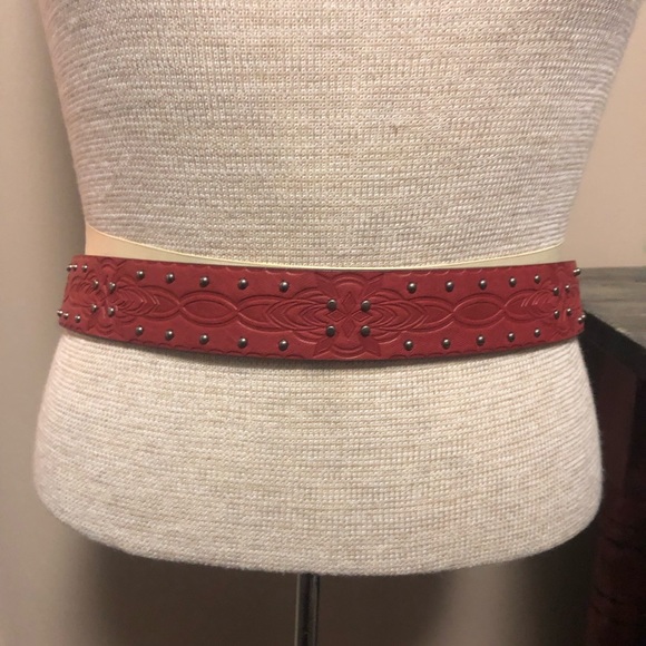 Red Belt - Picture 2 of 3